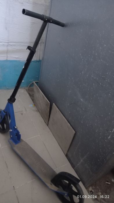 Продам новый самокат