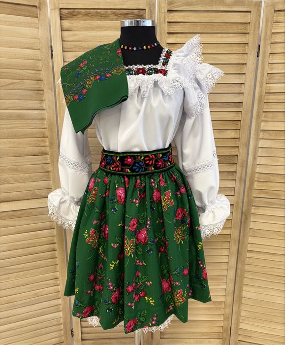 Costum traditional de Maramures pentru femei set complet