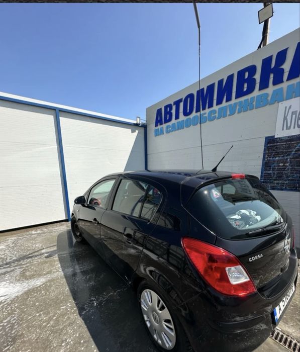 Кола Опел Корса 2008