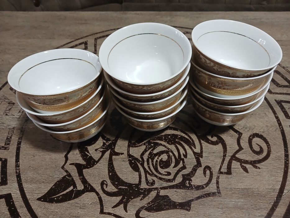 Idishlar tuplami.