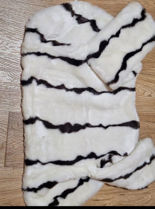 Blănită de damă pufoasa