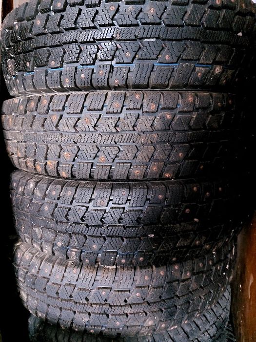 Продам резину   185\75R\16C
