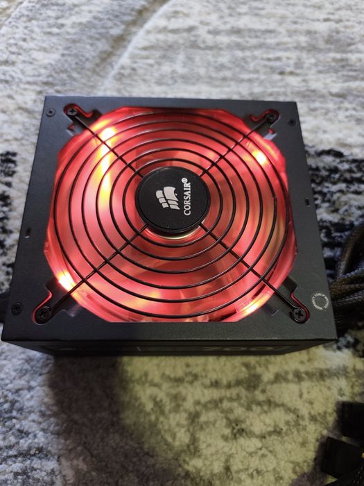 Sursa pc Corsair gs700