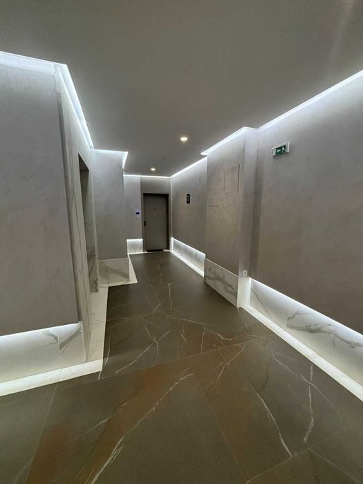 Дава се под наем Двустаен апартамент в София, Хладилника - 65 кв.м за 612 € - Снимка #4