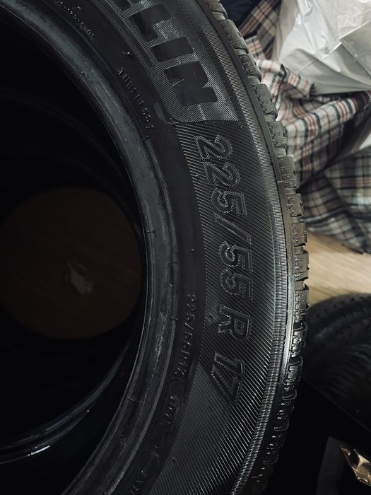 Покрышки MICHELIN R17