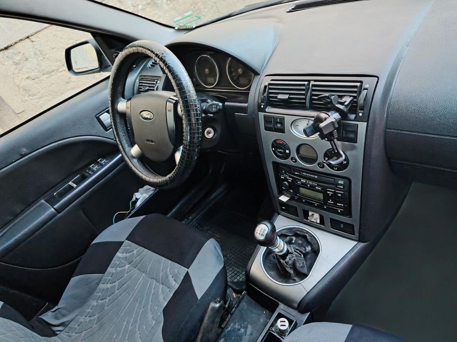 Ford Mondeo 2002