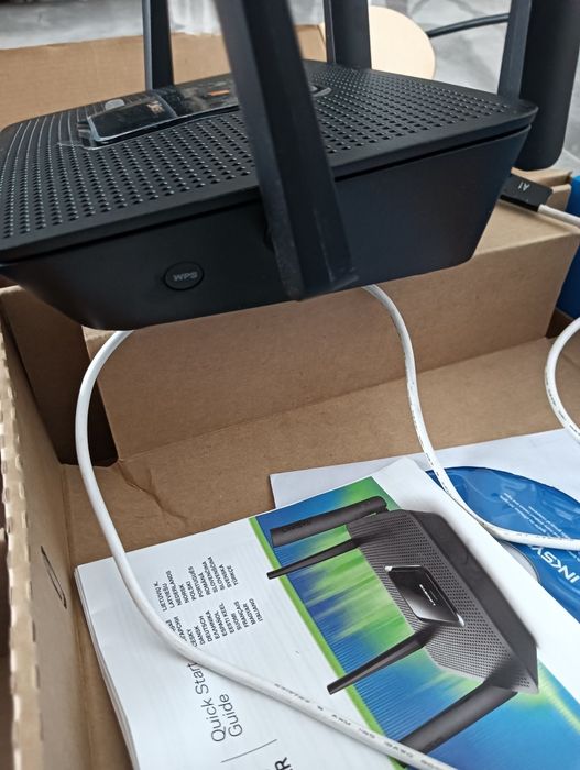 Router Wireless Linksys EA8300, 1xWAN Gigabit, 4xLAN Gigabit, 4 antene