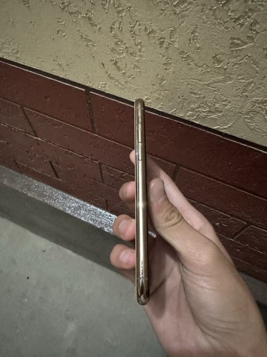 Iphone 11 pro gold