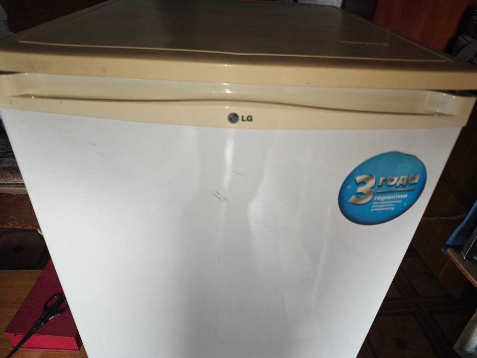 Продам холодильник LG GC-151 SA