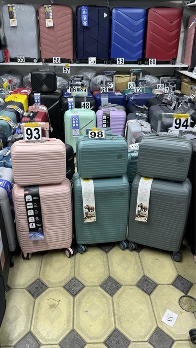 Чемоданы по оптовой цене