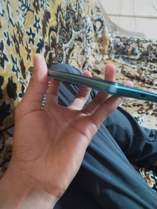 Пока х 5 5G 256гб/12