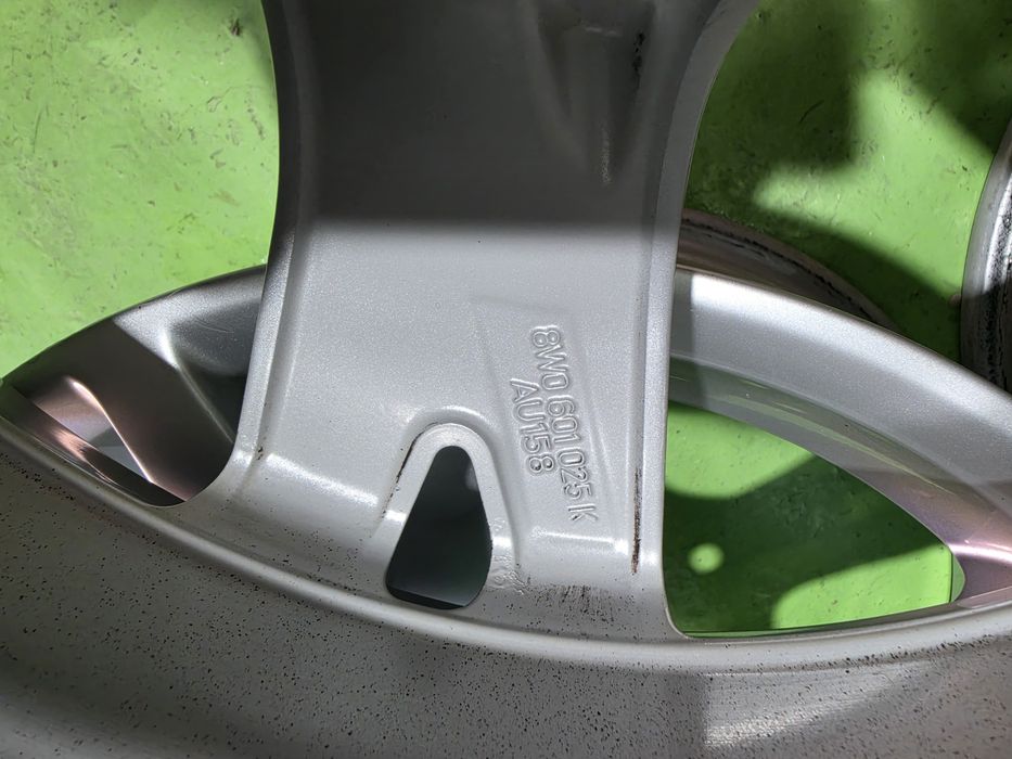 17 5x112 Audi A4 B8 B9 лети джанти 5х112 ауди Vw Skoda