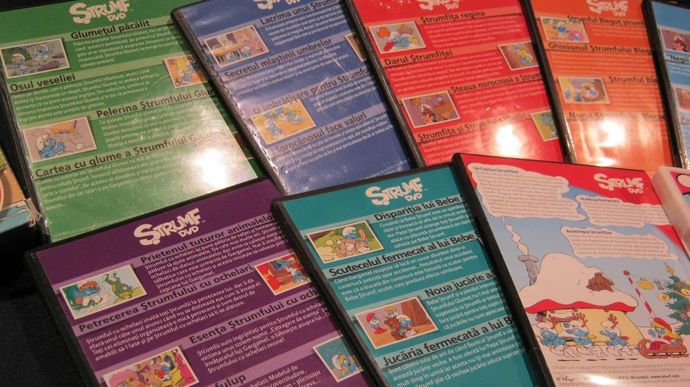 LOT 9 DVD desene animate/STRUMFII.8,3 ore distractie.