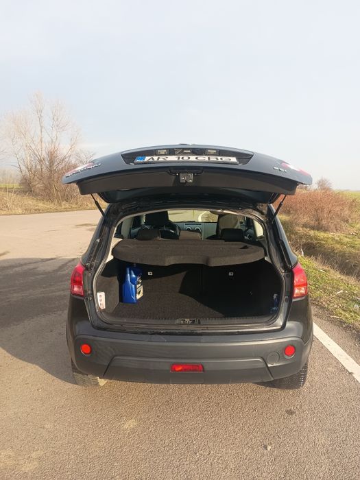 Vând Nissan Qashqai