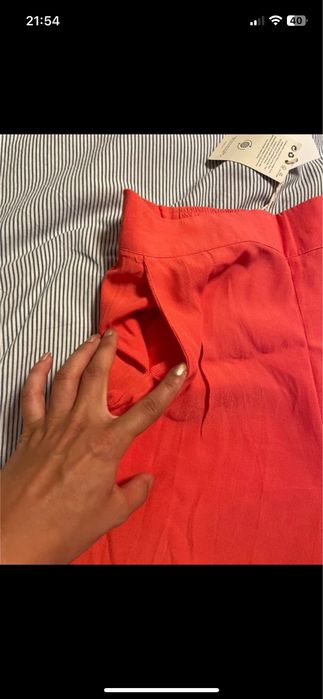 Pantaloni XS Mango