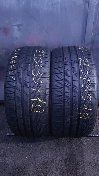 2бр. зимни гуми 235/35/19 Pirelli Sotto Zero Winter  W240
7mm
Добро съ