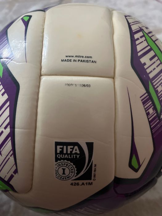 Мячь бренд Mitre