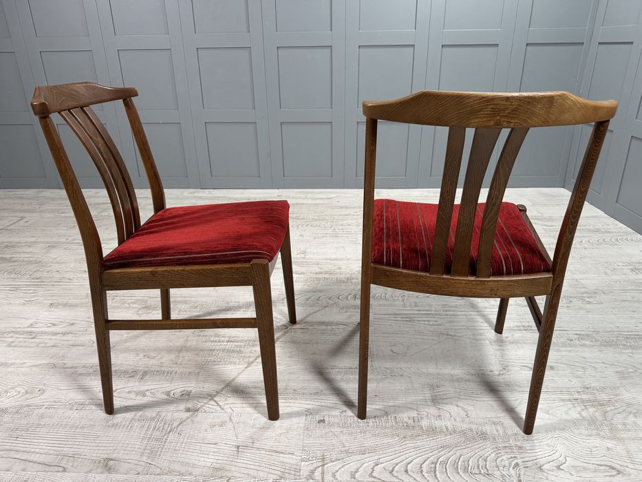 Винтидж трапезни столове от 70-те К070