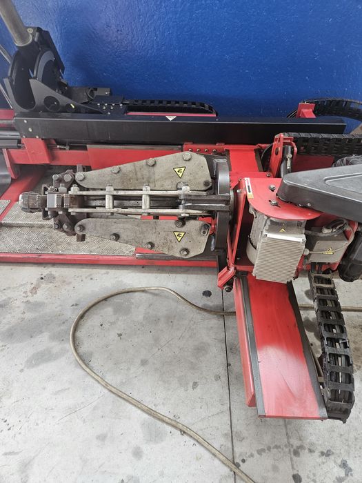 Masina dejantat Corghi Master HD1600