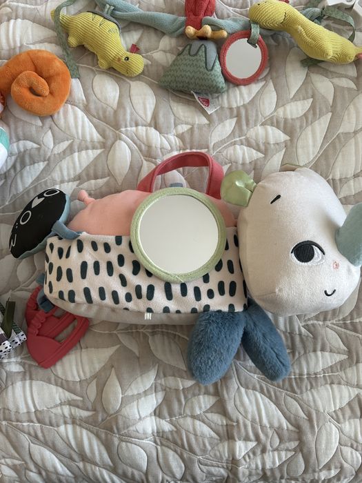 Бебешки меки играчки