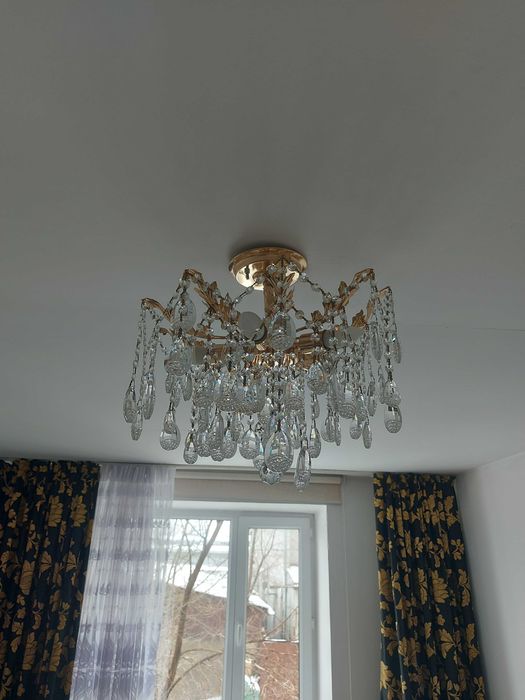 Люстра Продам срочно