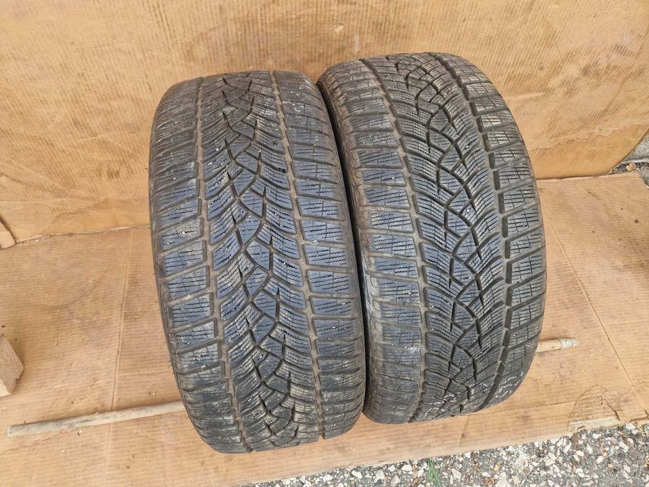 2 Goodyear R18 225/40 Зимни гуми  DOT2920