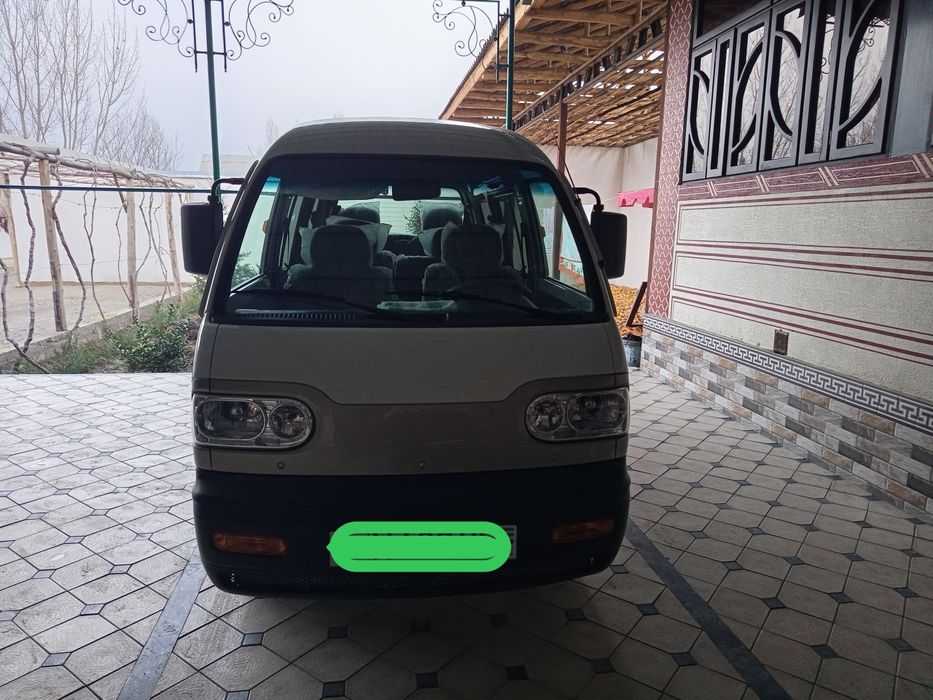 Damas yangi  salon holatda