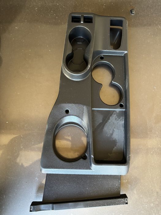 Продам запчасти нива 21214