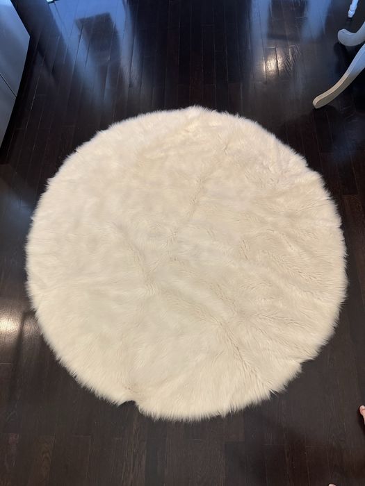 Vand covor blana alba