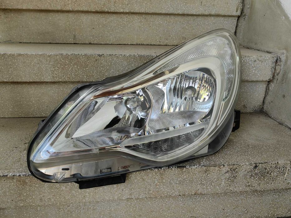 Фар Opel Corsa D ляв / Фар Опел Корса Д Оригинален