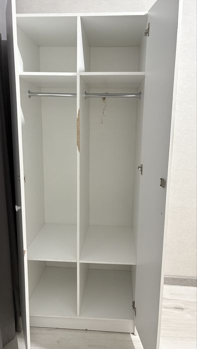 Шкаф платяной глубокий