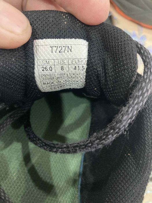 Маратонки Asics  Cordura 41,5