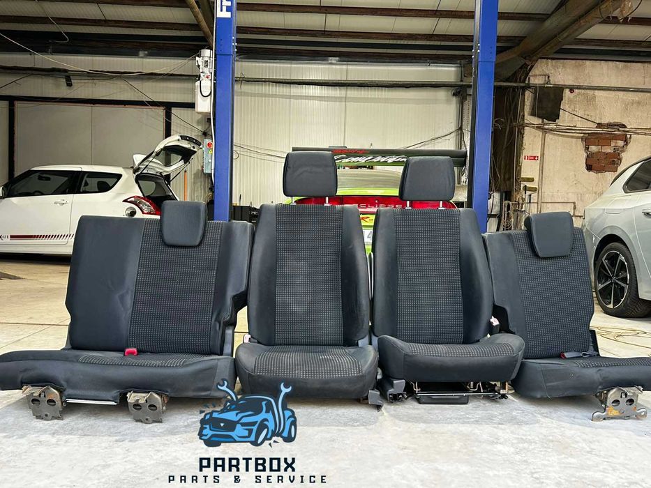 Салон за Suzuki Swift