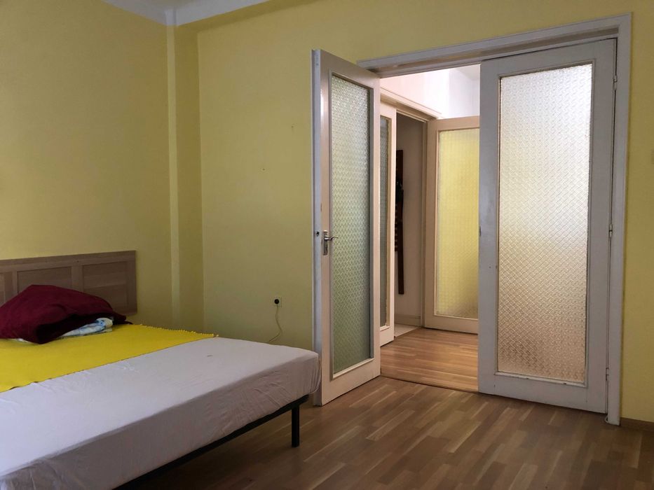 Inchiriere 4 camere Piata Rosetti