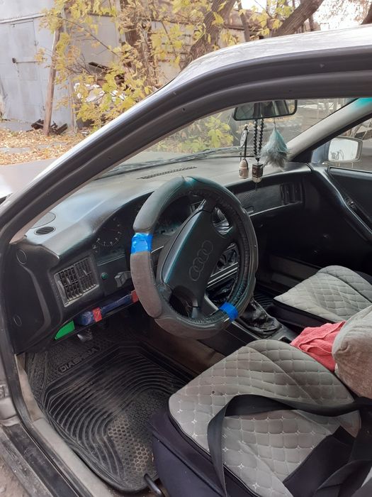 Продам ауди б3 1988 года.