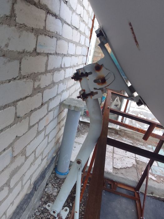 Продам тарелку спутниковую