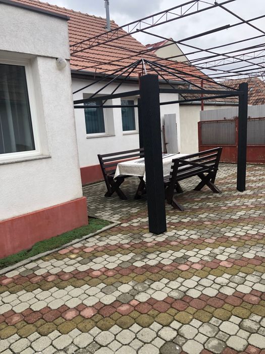 Casa cu 4 camere