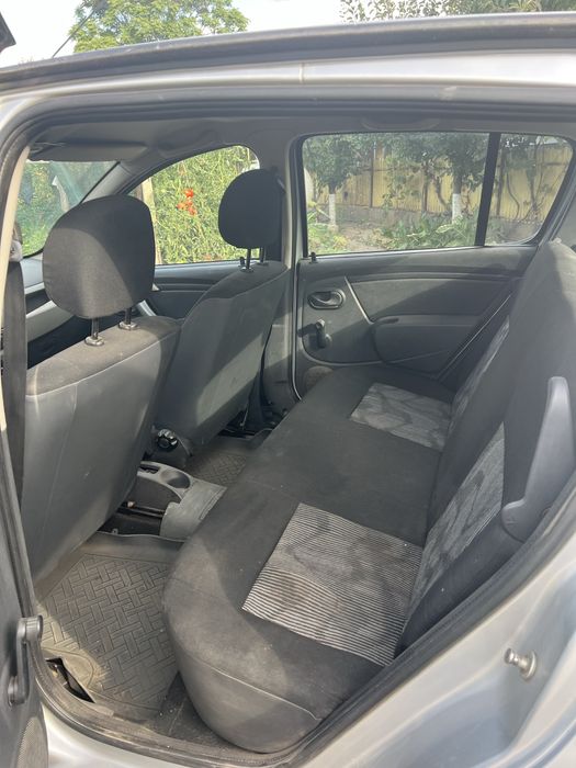 Vand Dacia Sandero