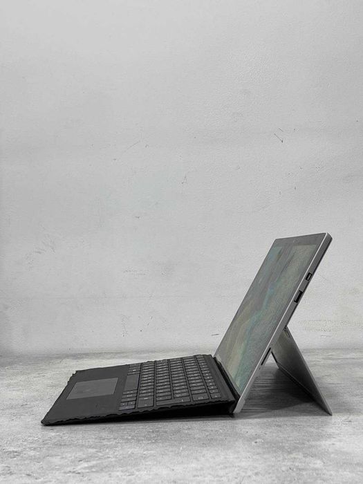 Microsoft Surface Pro 4