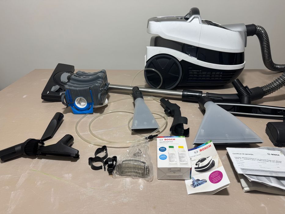 BOSCH 4 SERİES Wet and Dry Vacuum Cleaner