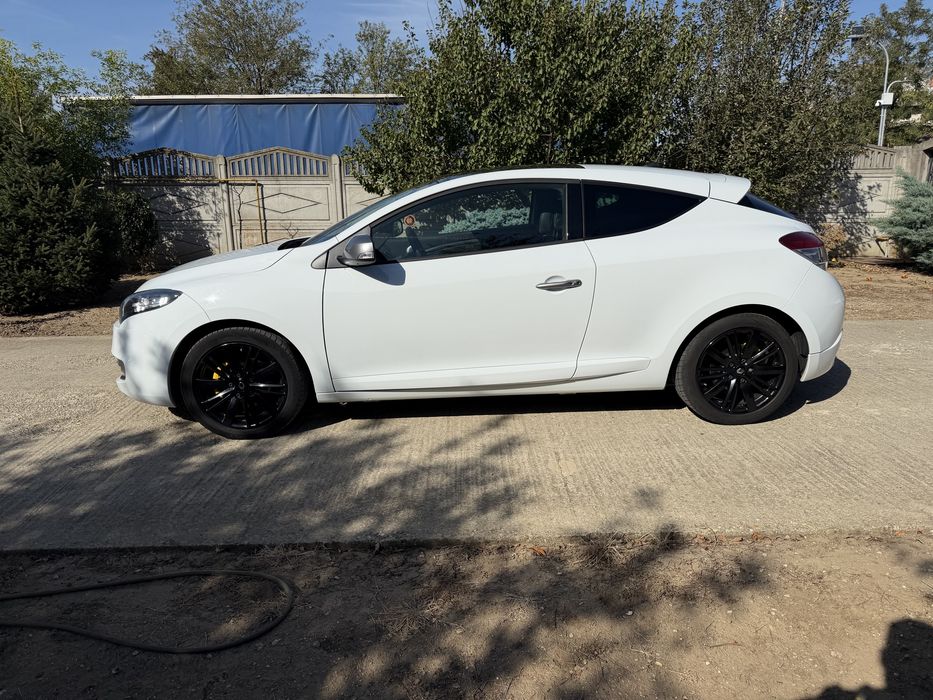 RENAULT Megane 2014 — imagine 3