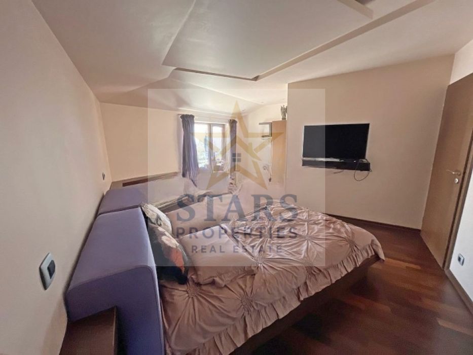 Продажба 4-стаен гр. Варна - жк. Чайка 230m²