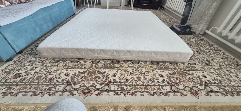Матрац на кровать