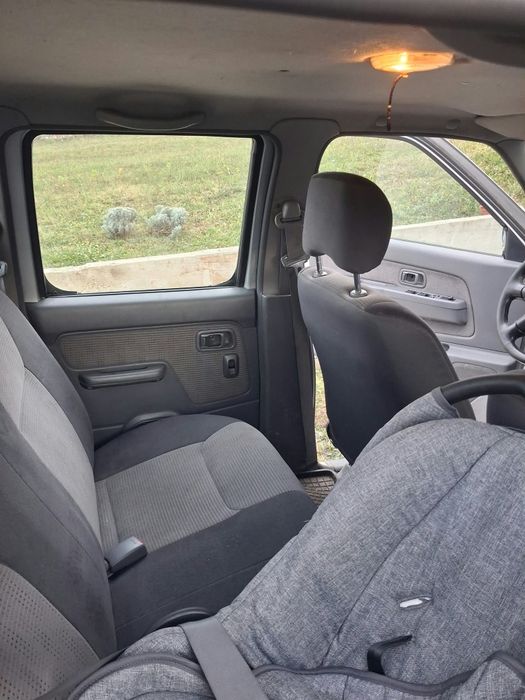 Nissan Navara 2003 diesel, 6.120 € — imagine 5