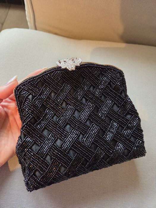 Дизайнерска вечерна чантичка с мъниста