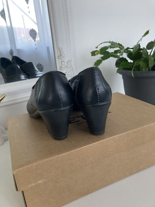 Pantofi piele naturala 38