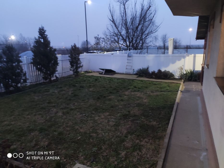 OFERTA!!! Proprietar-Vand Casa