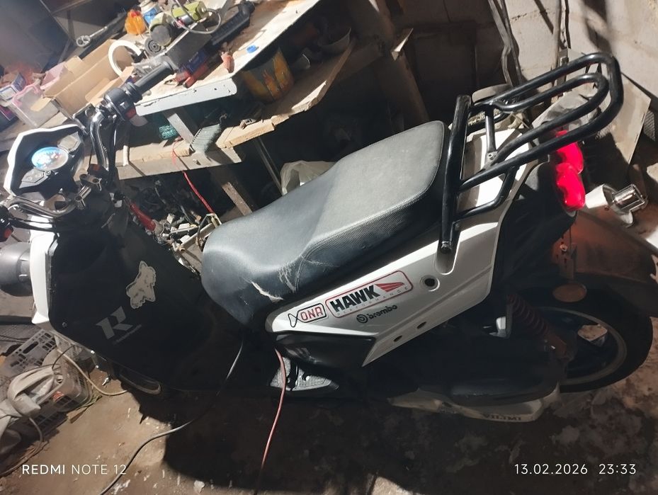 Мопед бумер скутер