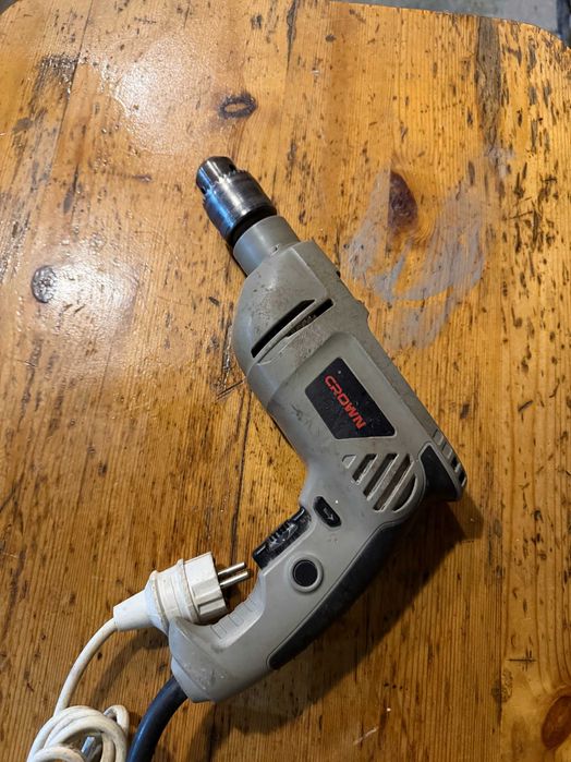 Crown дрель - импак