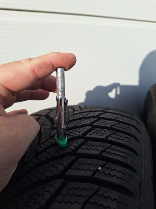 Зимни гуми Nexen 215/60/17